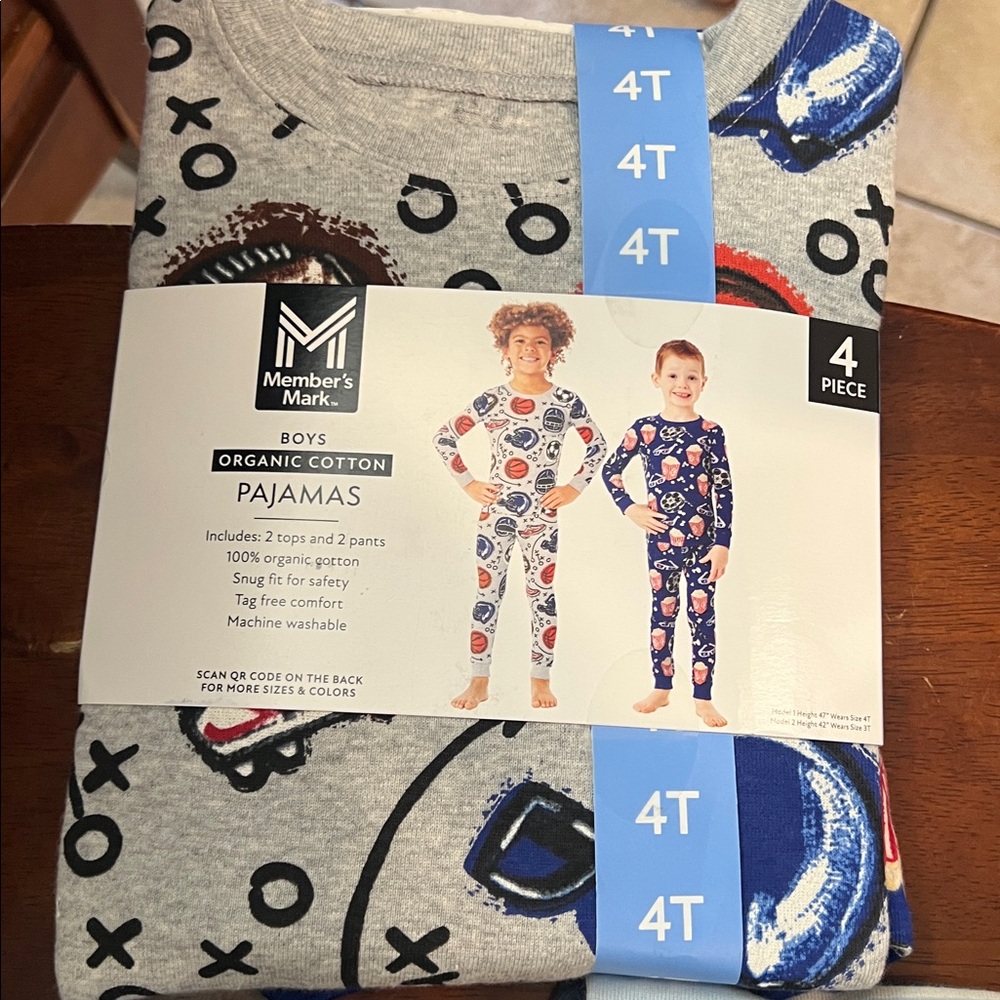 Boys' Organic Cotton  Pajama Set - 4T
